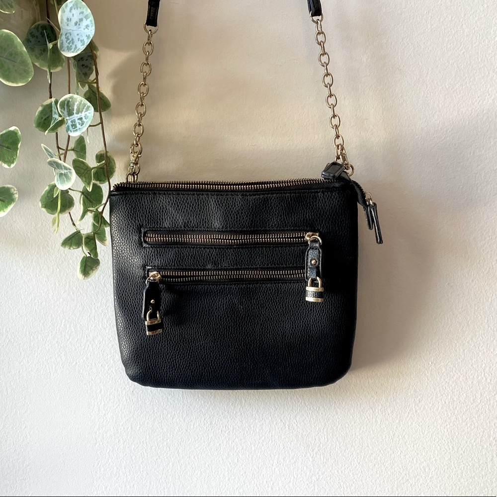 Crossbody purse